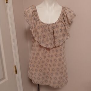 Peridot gently with cream pink flowy tank